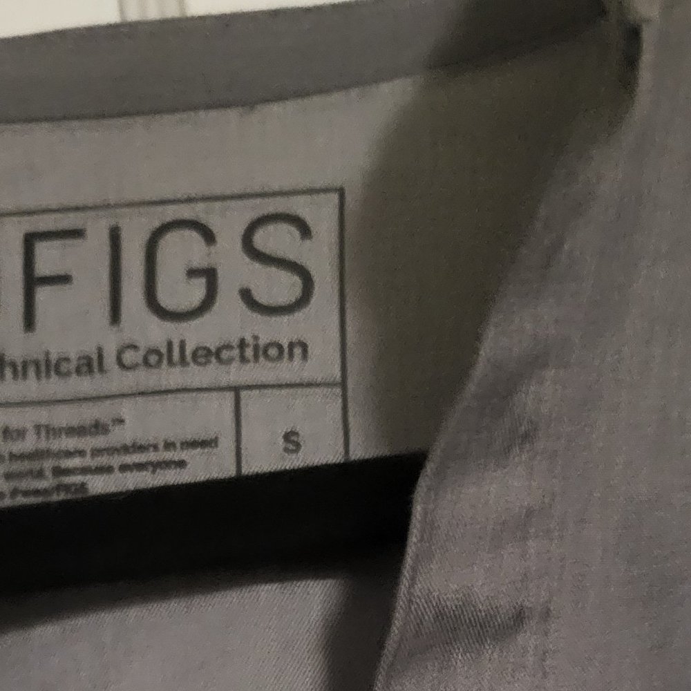 FIGS COORDINATED SET